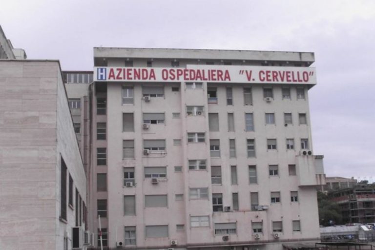 ragazza non vaccinata morta
