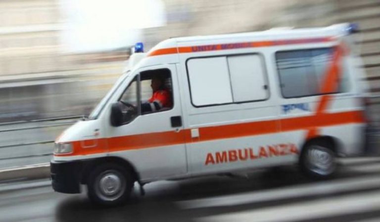 Scontro auto camion Sicilia