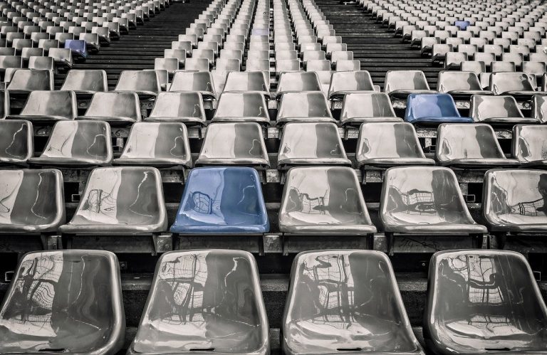 Stadi, cinema e teatri: slitta decreto sulla capienza