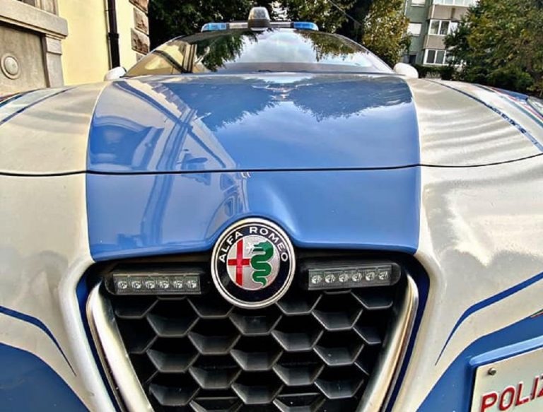 Smascherato dalla Polizia con una patente falsa