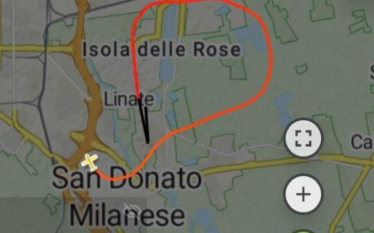 Aereo precipitato Milano rotta