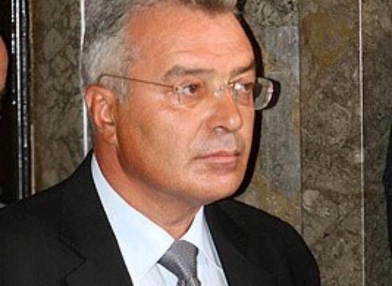Sul palco no green pass anche il giudice Giorgianni: "Lascio la toga per il popolo sovrano"