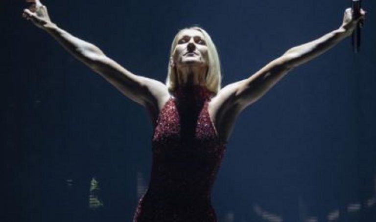 Celine Dion: forti spasmi muscolari