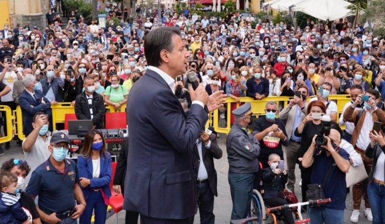 Conte scioglimento Forza Nuova