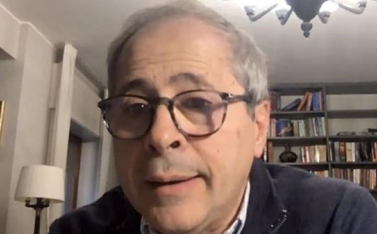 Il professor Andrea Crisanti