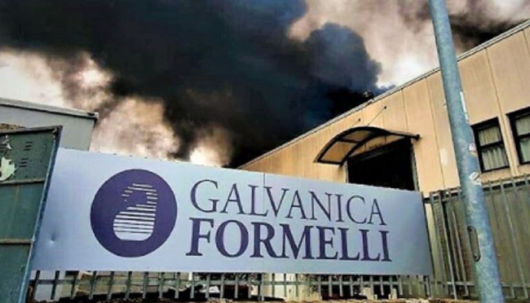 Incendio in una ditta orafa ad Arezzo
