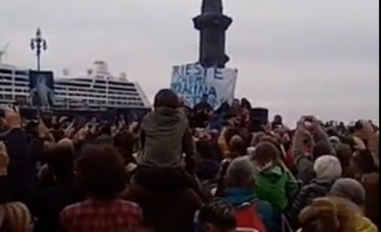 Manifestazione no green pass a Trieste e la nota dei portuali