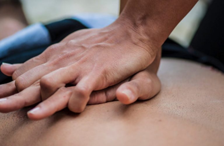 Matteo Mastrini e il salvataggio del suo papà con un massaggio cardiaco