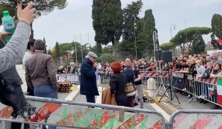 Montesano attacca i giornalisti