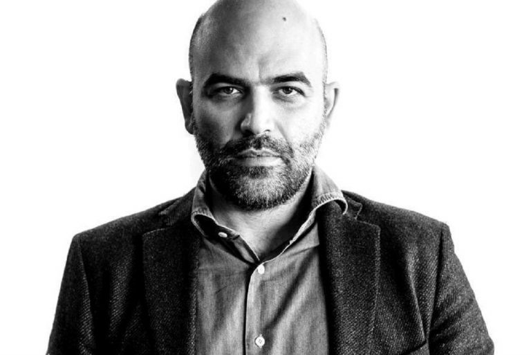 Roberto Saviano nella "card" della sua partecipazione a Piazza Pulita