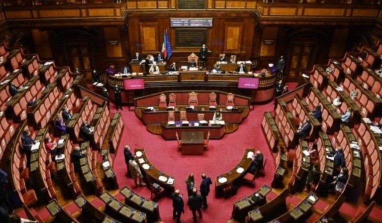 Senato gender pay gap