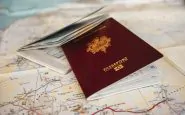Usa, rilasciato il primo passaporto con genere X: è per chi non si riconosce come uomo o donna
