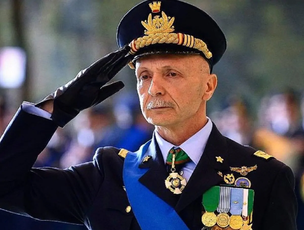Il generale Enzo Vecciarelli