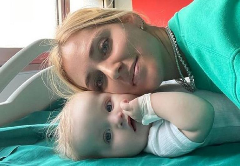 chiara ferragni figlia vittoria in ospedale 768x533