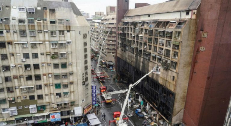 incendio grattacielo Taiwan