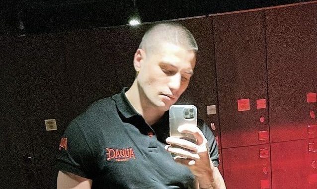 niccolò bettarini taglio capelli