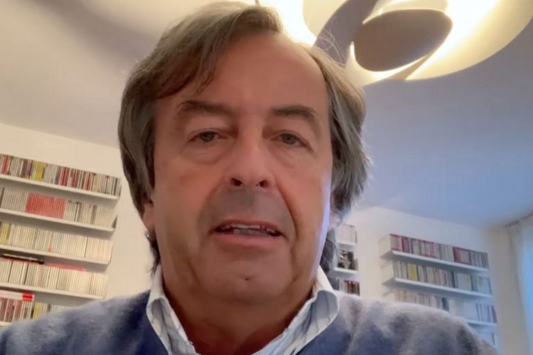 Burioni nuova variante B.1.1.529