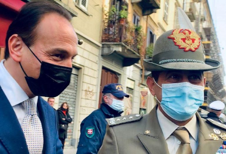 Il generale Figliuolo con il presidente della Regione Piemonte Cirio