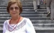esplosione cancello scalo donna