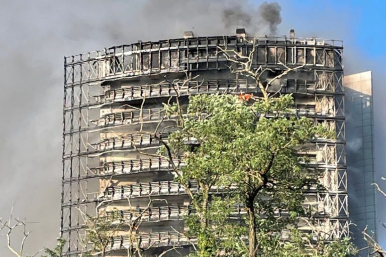 Incendio di via Antonini
