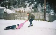 I clienti intrappolati dalla neve mentre se la spassano