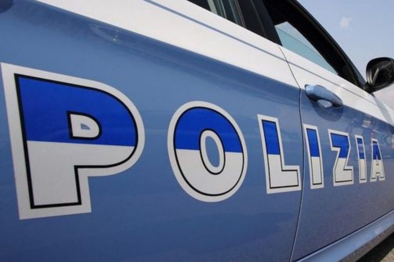 Roma seguita strada violentata