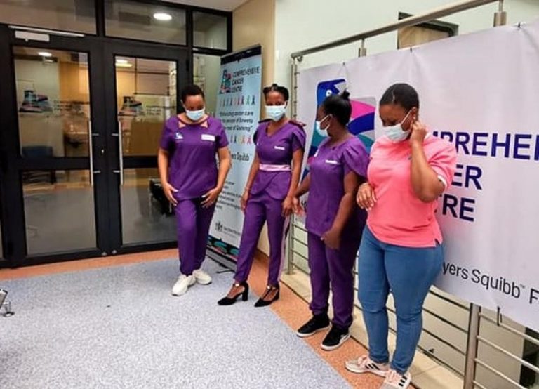 Un ambiente del gigantesco ospedale Baragwanath di Soweto