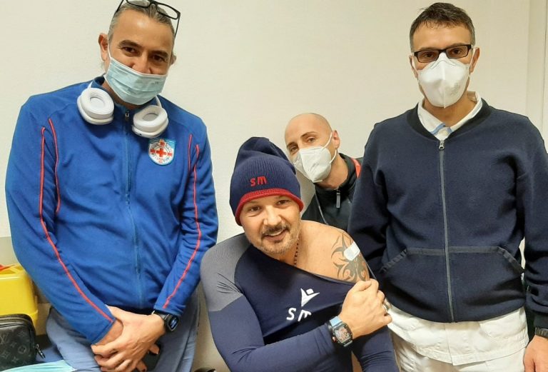 Sinisa Mihajlovic appena vaccinato
