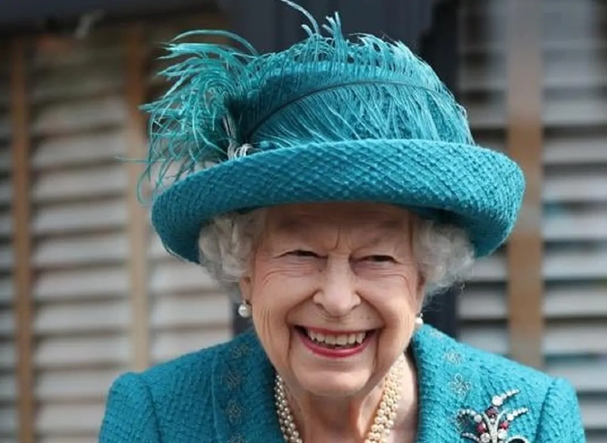la regina Elisabetta tornerà in pubblico