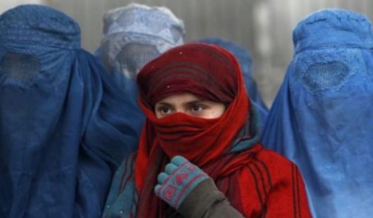 Afghanistan matrimonio donna decreto