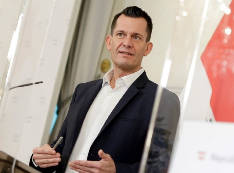Il ministro della Sanità austriaco Muckestein
