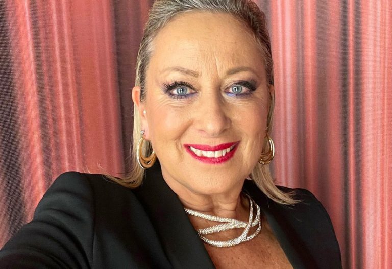 Carolyn Smith su Selvaggia Lucarelli