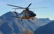Un elicottero del soccorso alpino lombardo