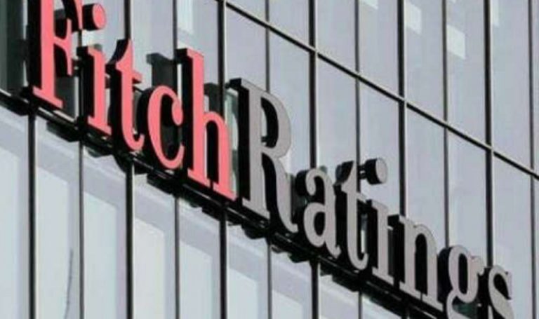 fitch rating italia