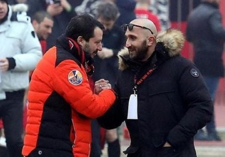 Luca Lucci con Matteo Salvini, con cui non ha alcun rapporto personale