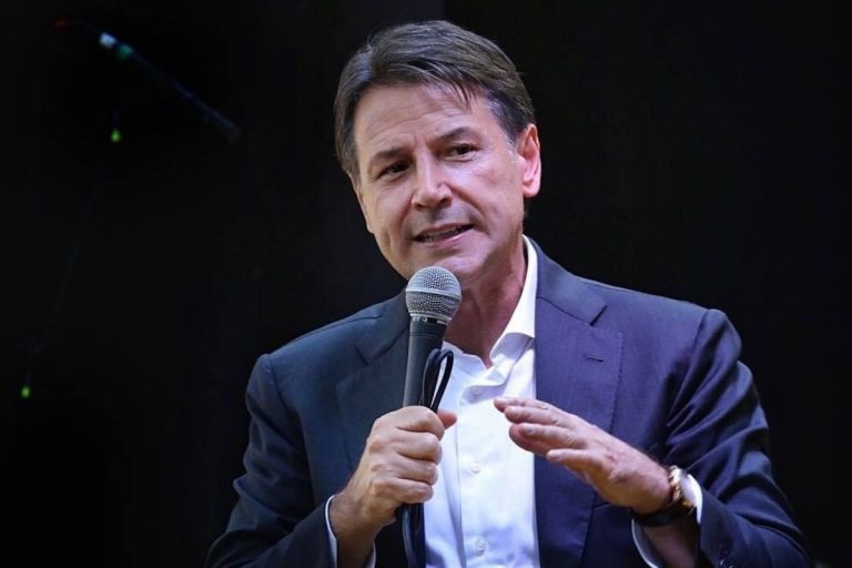 M5s abbassare Iva preservativi