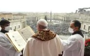 papa francesco messaggio natale