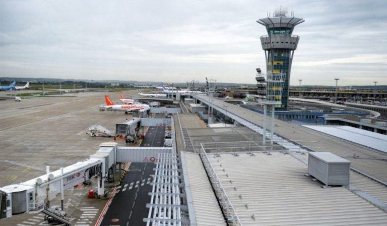 covid passeggero volo positivo