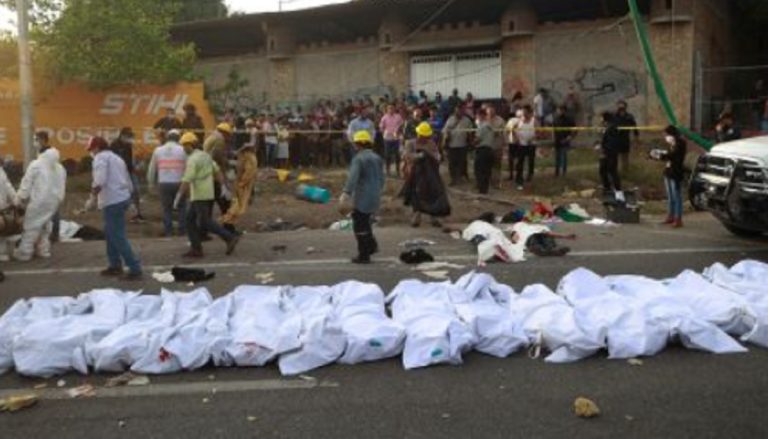 Messico incidente bus