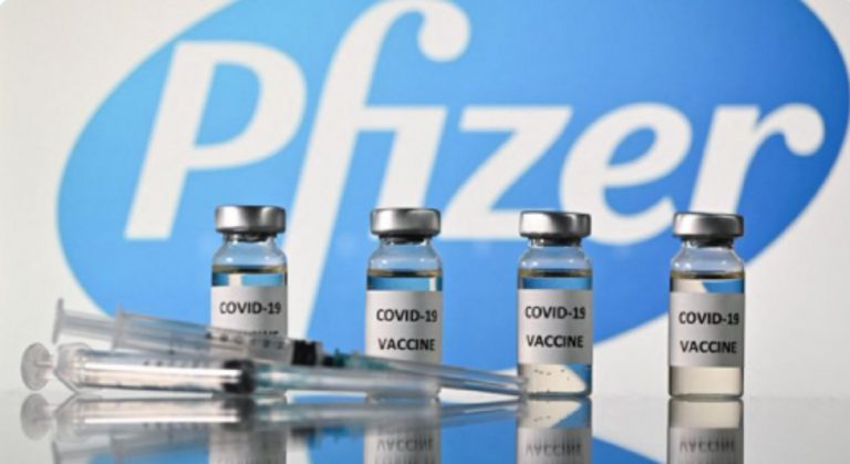 variante Omicron vaccino Pfizer