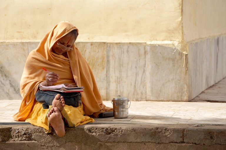 L'India potrebbe essere entrata nella fase "endemica" della pandemia