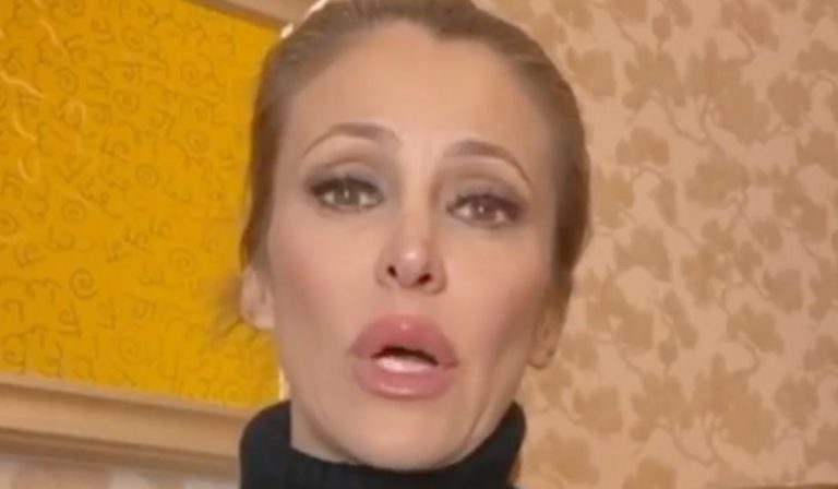 Adriana Volpe Gf Vip