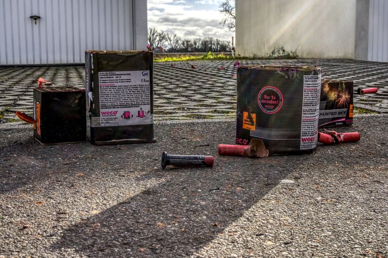Il bilancio del capodanno napoletano è di otto feriti, fra cui uno da arma da fuoco