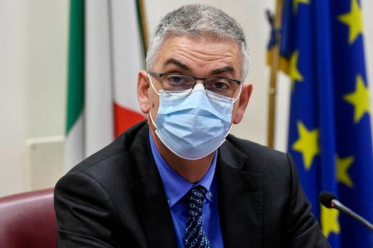 Covid Brusaferro crescono contagi