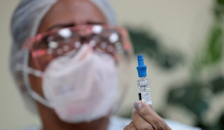 Deltacron: da variante a errore di laboratorio