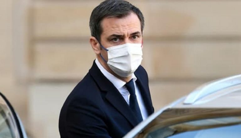 Francia ministro Véran positivo
