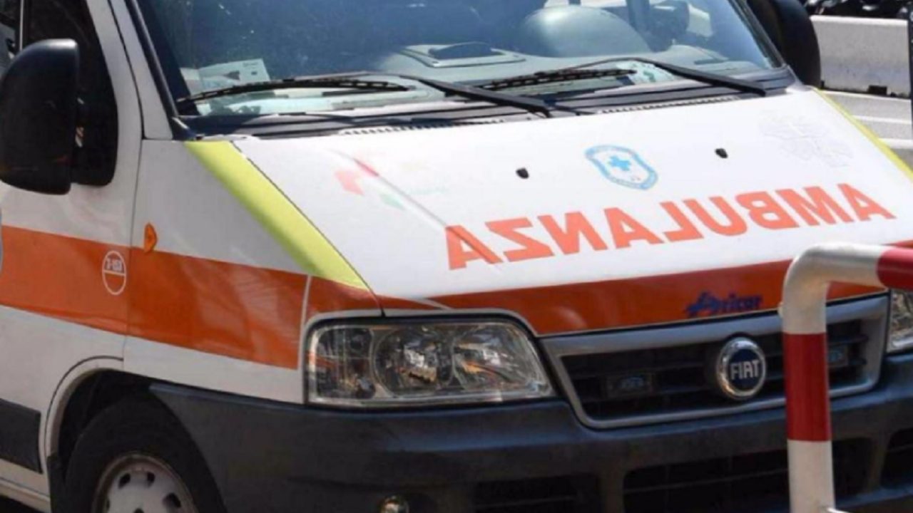 Uccisa per errore da un’auto contromano, il compagno: “Avremmo dovuto sposarci a marzo
