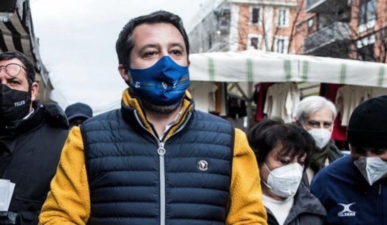 Lega Salvini su Draghi