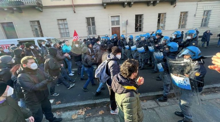 Studenti