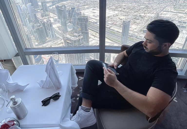 dubai copertina 768x532